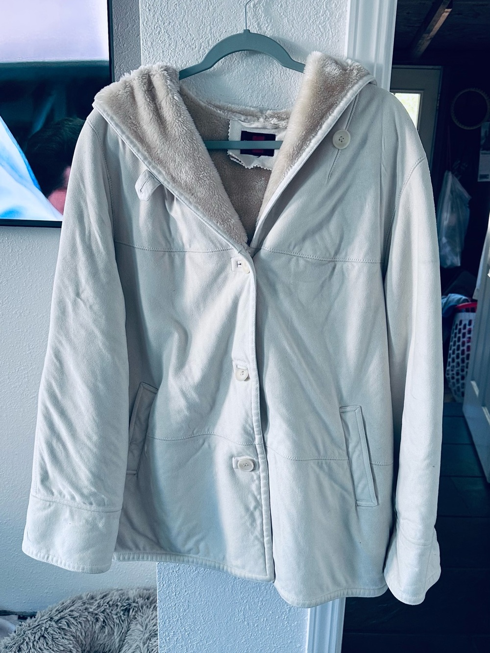 Gallery Cream Faux-Shearling Hooded Puffer Coat